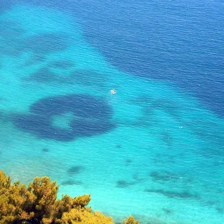 Vakantiehuis House With A Parking Space - 22315