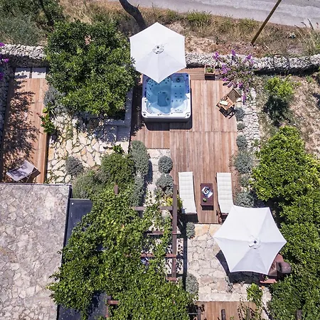 Vakantiehuis House With A Parking Space - 22315